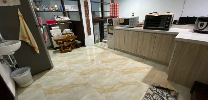 Rumah rapi siap huni dilingkungan asri Townhouse Kayu Putih