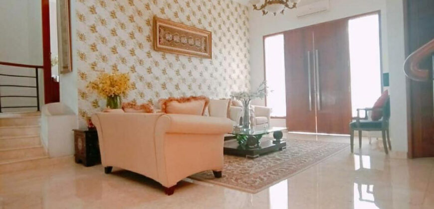 Dijual Cepat Rumah 2.5 Lantai di Area Bintaro
