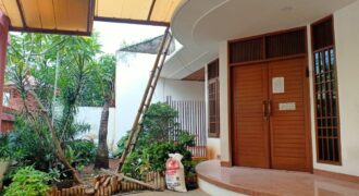 Rumah tinggal disewakan di Gudang Peluru, Tebet