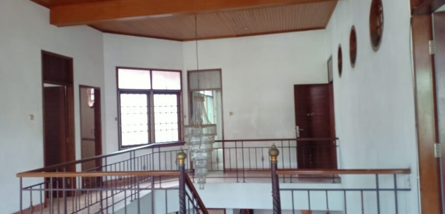 Rumah tinggal disewakan di Gudang Peluru, Tebet