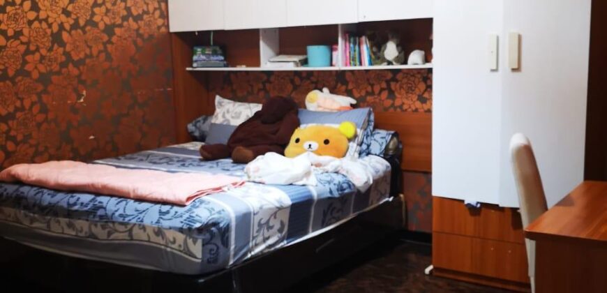 Dijual rumah mewah berikut kos2an 19 kamar