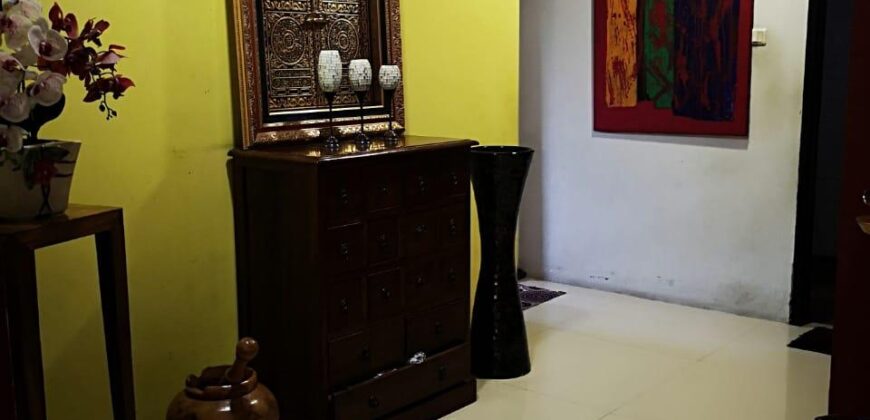 Dijual rumah mewah berikut kos2an 19 kamar