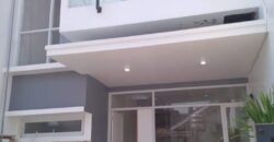 Rumah Baru Siap Huni Dekat stasiun Cawang
