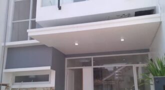 Rumah Baru Siap Huni Dekat stasiun Cawang