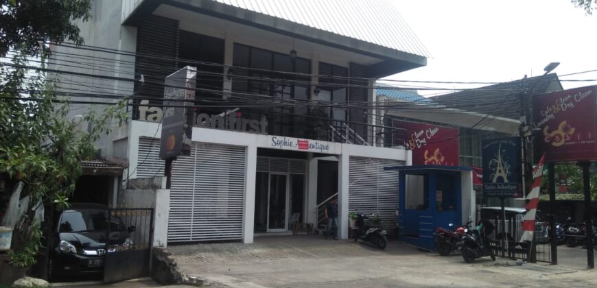 Disewakan gedung/rumah 3.5 lantai di cikajang