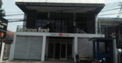 Disewakan gedung/rumah 3.5 lantai di cikajang