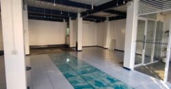 Disewakan gedung/rumah 3.5 lantai di cikajang