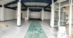 Disewakan gedung/rumah 3.5 lantai di cikajang
