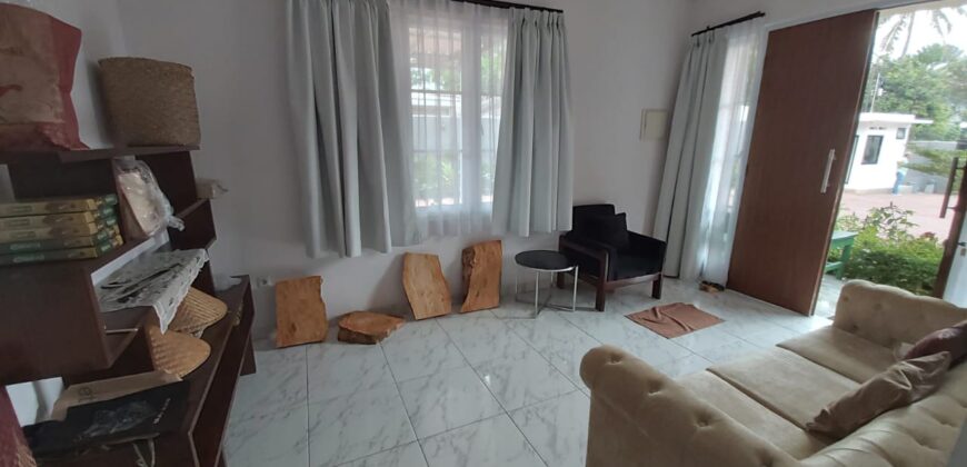 Rumah Semi Furnished Disewakan di Cilandak