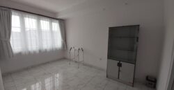 Rumah Semi Furnished Disewakan di Cilandak