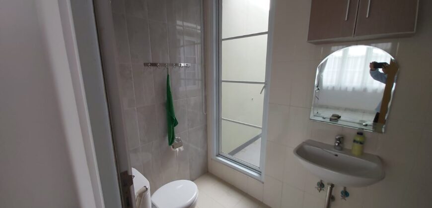 Rumah Semi Furnished Disewakan di Cilandak