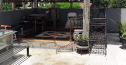 Dijual Rumah 3 lantai di Duren Sawit