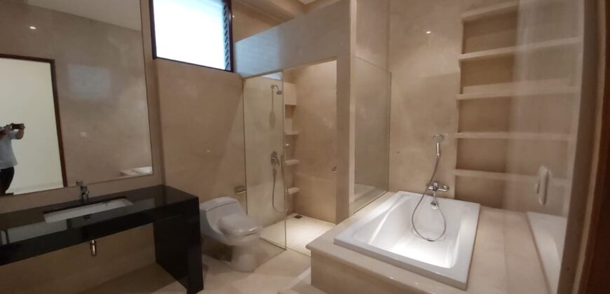 Rumah dan kavling townhouse di Ampera