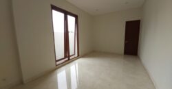 Rumah dan kavling townhouse di Ampera