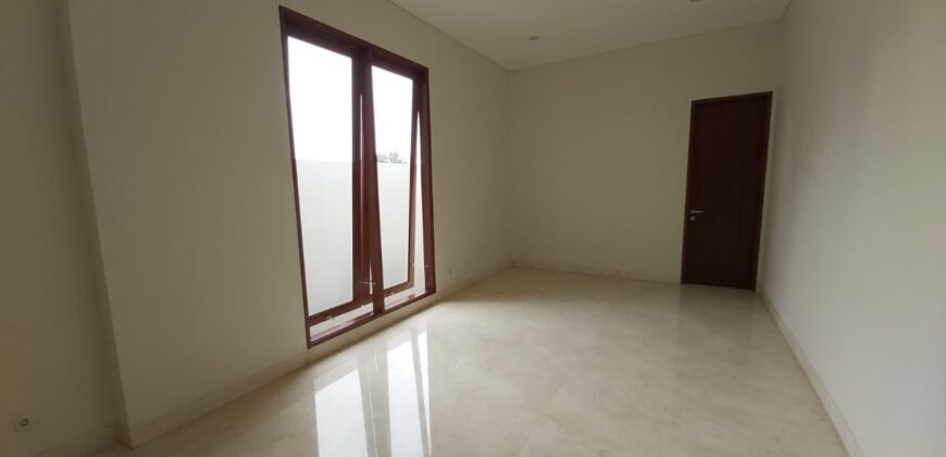Rumah dan kavling townhouse di Ampera