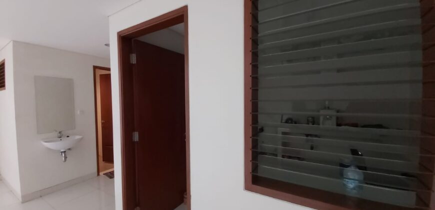 Rumah dan kavling townhouse di Ampera