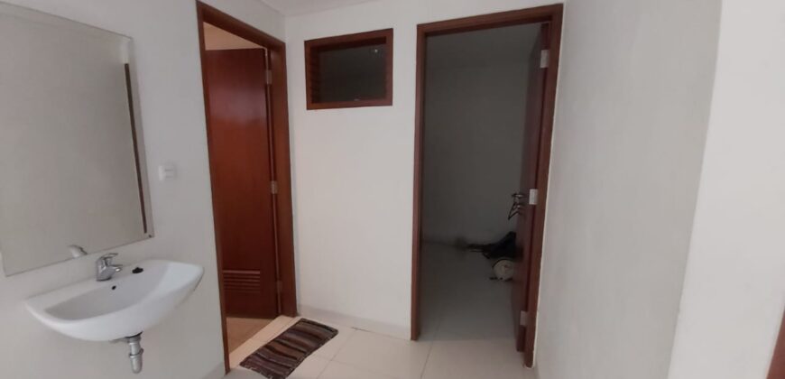 Rumah dan kavling townhouse di Ampera