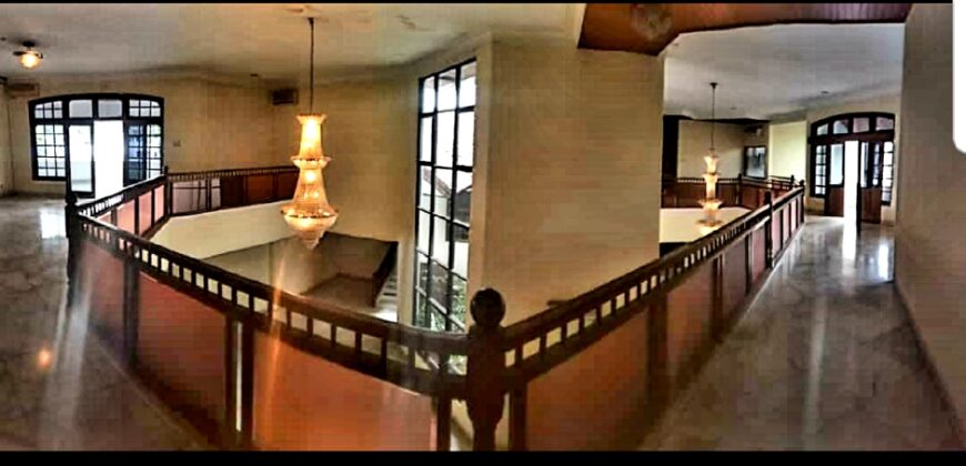 Dijual Rumah di Kemang