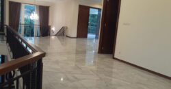 RUMAH MEWAH DALAM KOMPLEK AMPERA