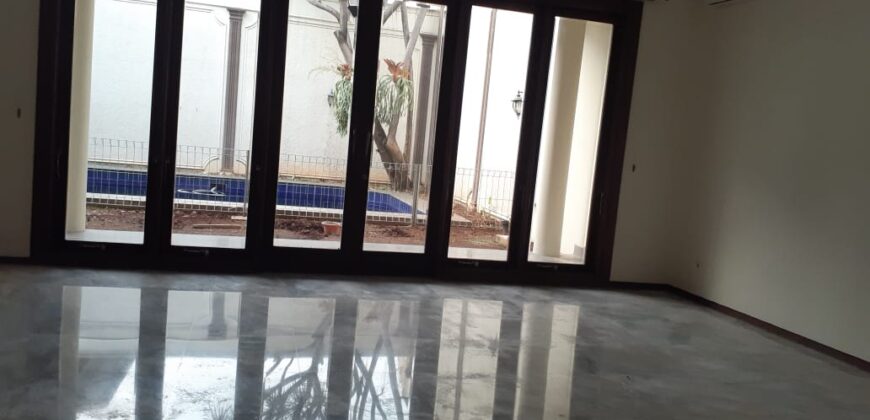 RUMAH MEWAH DALAM KOMPLEK AMPERA