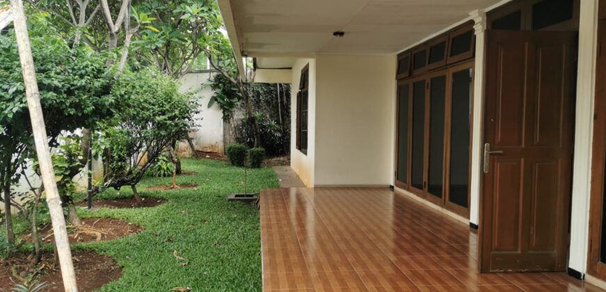 Dijual Rumah Kemang Terusan