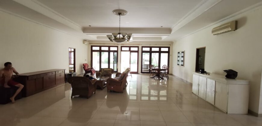 Dijual Rumah Kemang Terusan