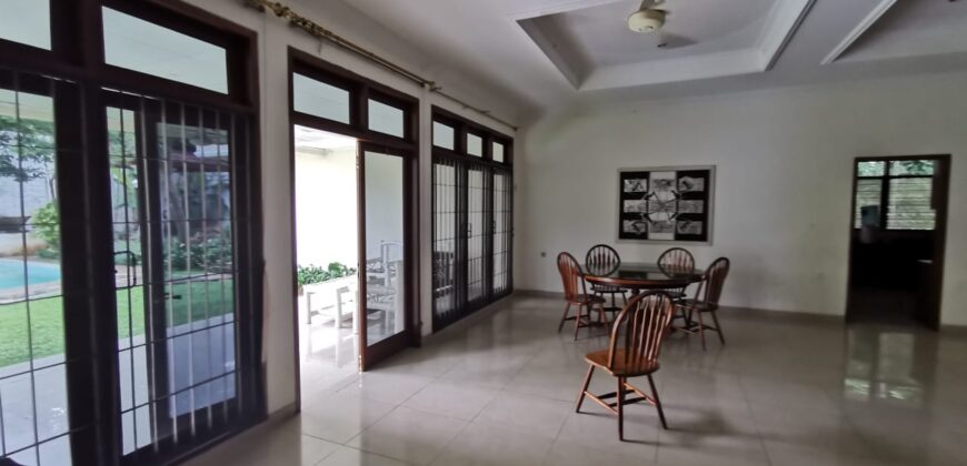 Dijual Rumah Kemang Terusan