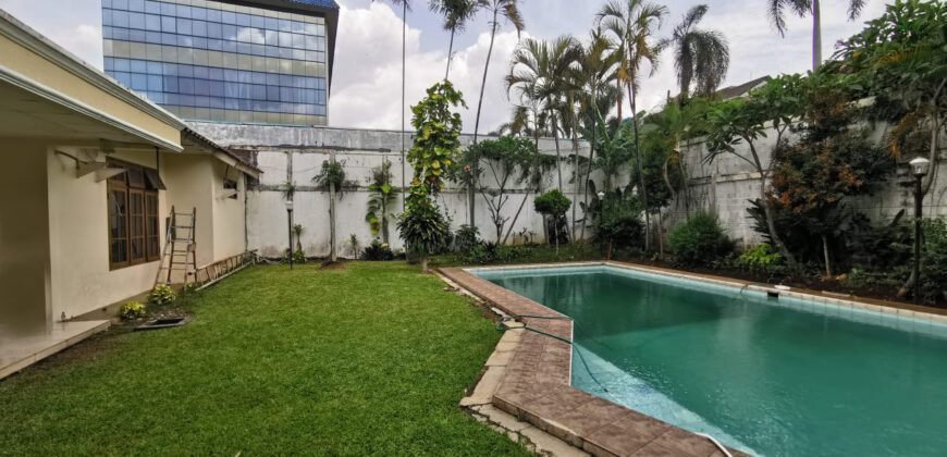 Dijual Rumah Kemang Terusan