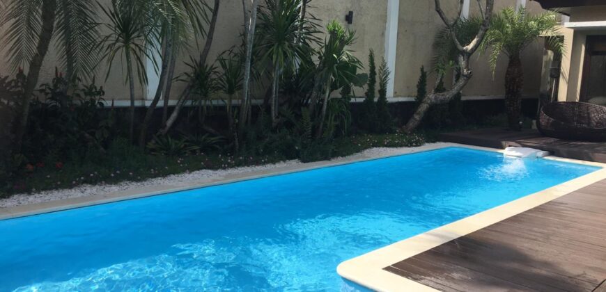 RUMAH MODERN 2 LANTAI SEMI FURNISHED