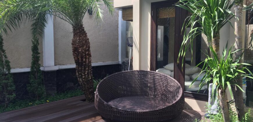 RUMAH MODERN 2 LANTAI SEMI FURNISHED