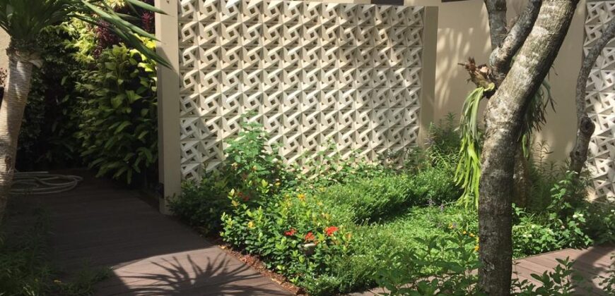 RUMAH MODERN 2 LANTAI SEMI FURNISHED