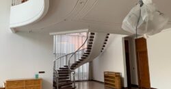 Disewakan Rumah Modern di Kawasan Pondok Indah