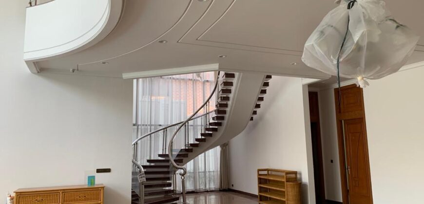Disewakan Rumah Modern di Kawasan Pondok Indah