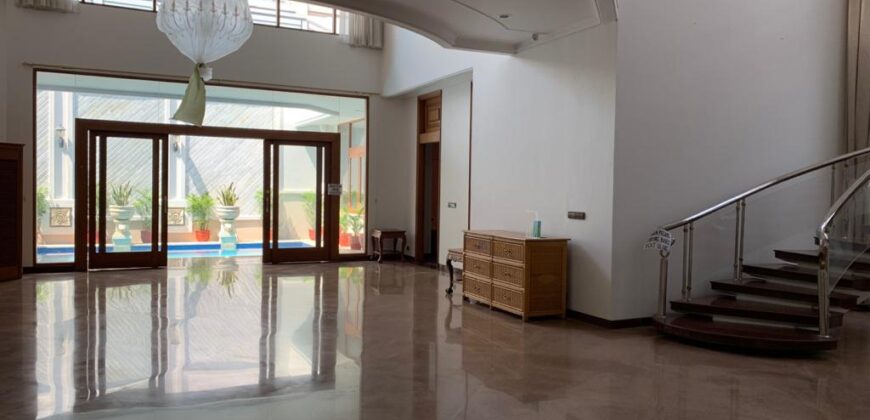 Disewakan Rumah Modern di Kawasan Pondok Indah