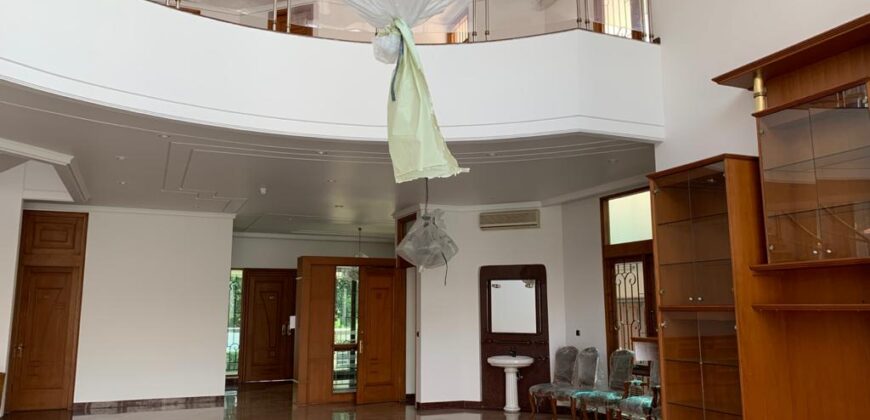 Disewakan Rumah Modern di Kawasan Pondok Indah