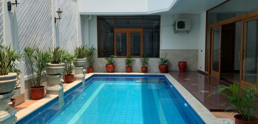 Disewakan Rumah Modern di Kawasan Pondok Indah