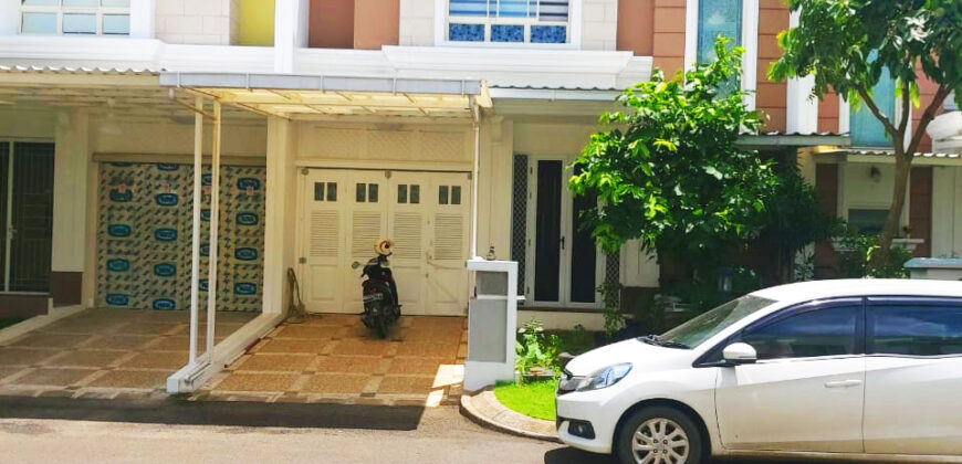 Disewakan Rumah Cluster Flaminggo Sumarecon Serpong