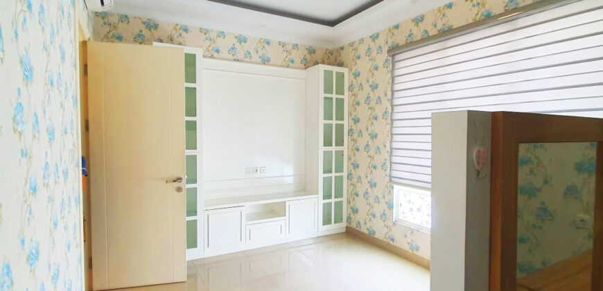 Disewakan Rumah Cluster Flaminggo Sumarecon Serpong