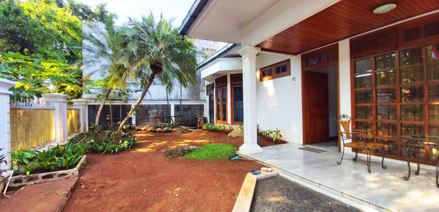 Dijual Rumah di Panglima Polim kebayoran Baru