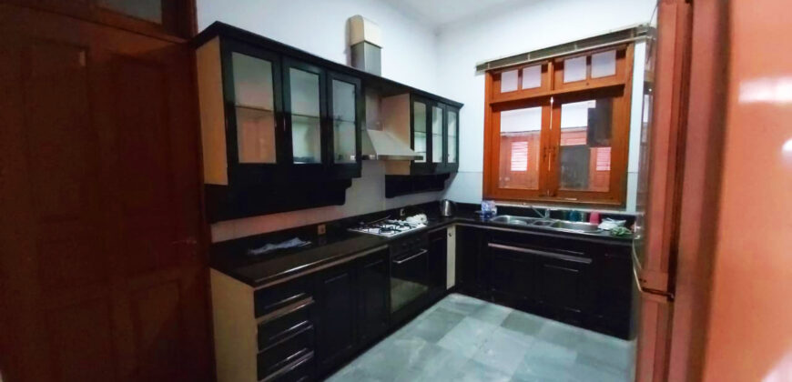 Dijual Rumah di Panglima Polim kebayoran Baru