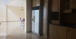 Dijual rumah cantik 2 lantai di cipete