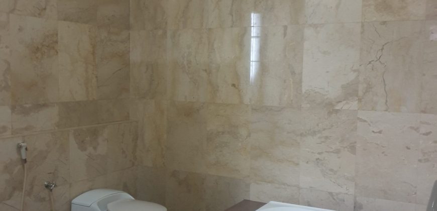 Dijual rumah cantik 2 lantai di cipete