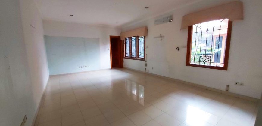 Dijual Rumah Tua di Dharmawangsa Jakarta Selatan