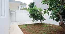 Rumah Baru di perumahan Vassa Lake Lippo Cikarang
