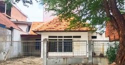 Dijual rumah lama Hitung Tanah