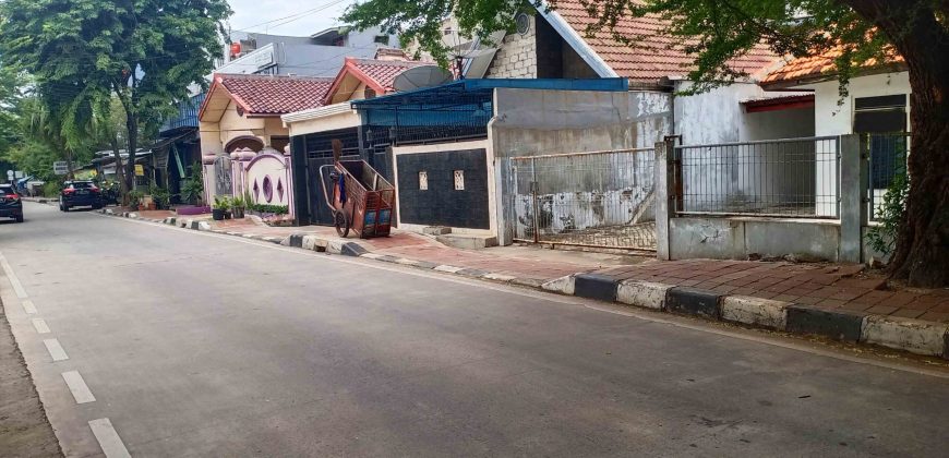 Dijual rumah lama Hitung Tanah