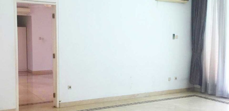 Disewakan Rumah di Kemang Dalam
