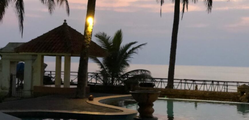 Dijual Resort dan villa di Pantai Anyer Serang Banten