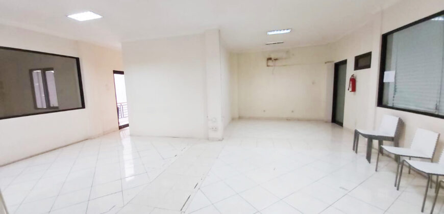 Disewakan Rumah atau Gedung di Kebayoran Baru