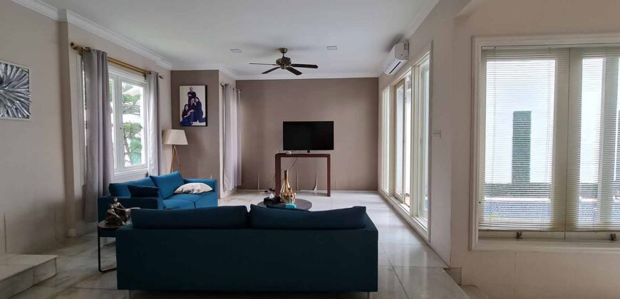 Disewakan Rumah kemang Cipete selatan